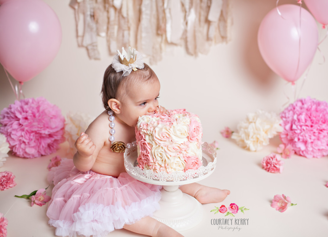 Cake Smash | San Antonio child photography | Courtney Kerry Photography